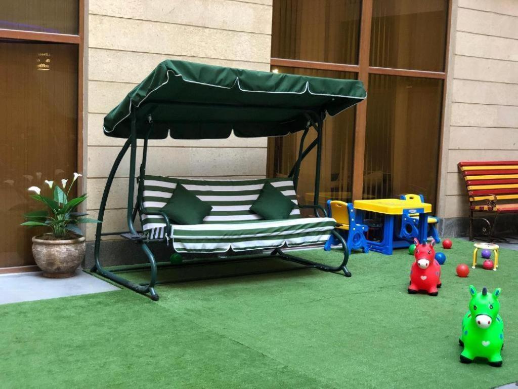 California Boutique Hotel Єреван Екстер'єр фото